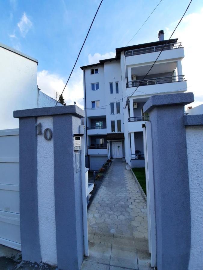 Divizija Lux Apartments 베오그라드 외부 사진