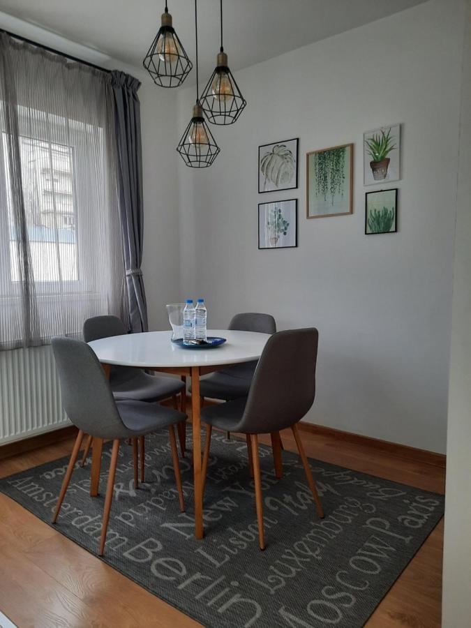 Divizija Lux Apartments 베오그라드 외부 사진